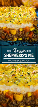 Classic Shepherd S Pie With Mashed Potatoes Easy Ground Beef Casserole With Vegetables In A Bee In 2020 Beef Casseroles Dinners Shepherds Pie Dinner Casserole Recipes
