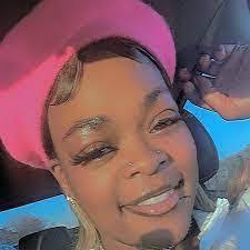 Chiquita Mccray's Instagram, Twitter & Facebook