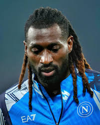 Sempre più lontano il futuro di Anguissa a Napoli! L'opzione biennale di  rinnovo è stata già esercitata, quindi il centrocampista è legato al Napoli  fino al 2027, i dialoghi per un contratto