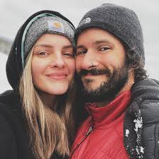 First day of 6th (at a new middle school 😭), 4th and 3rd grades for my  crew. Disgusted at how quickly we got here tbh 🙃 but I've seen much sadder  faces