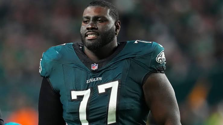 Eagles again urged to gamble on Mekhi Becton reunion