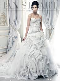 Es ist ärmellos und hat einen reißverschluss sowie süße rüschen und einen schlitz cs0212. Schone Wellen Tull Organza Hellblau Hochzeitskleid Mit Dropped Asymmetrische Taille Wedding Dress Blue Wedding Dresspale Blue Wedding Dress Aliexpress