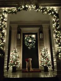 Outdoor holiday decor outside decorations christmas diy christmas decorations. Christmas Entry Way I Love This Christmas Decor Inspiration Outdoor Christmas Decorations Outdoor Christmas