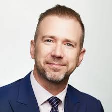 Eric Kruger's Instagram, Twitter & Facebook