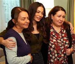 With sukru ozyildiz, melisa senolsun, ugur yücel, ezgi senler. Nvohx5ntw8cnm