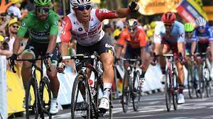 Still bubbly or has it lost its sparkle? Tour De France Caleb Ewan Remporte La 11e Etape Julian Alaphilippe Reste En Jaune