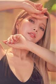 Solar is one of four members of mamamoo, a south korean girl. Solar Mamamoo Lose Puzzlespiele Kostenlos Auf Puzzle Factory