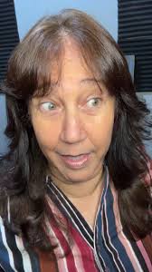 Amados ! Presentemos a la ministro de la canción cristiana, Carmen Virginia  Sanabria, su hijo ha notificado que se encuentra recluida en el hospital.  Carmen ha sido de mucha inspiración para el