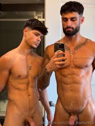 hotmenonly_ @hotmenonly_ - Twitter Profile | Sotwe