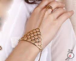 السلام عليكم مرحبا زائرينا الكرام في مقالة جديدة عن أسم جواهر فموضوعنا اليوم هو عبارة عن صور ومعنى واسم مزخرف gawaher معنى الاسم جَواهر اسم مؤنث (بنت). Ø¹Ú©Ø³ Ø·Ù„Ø§ Ùˆ Ø¬ÙˆØ§Ù‡Ø±Ø§Øª Ø®Ø§Øµ Tjoor