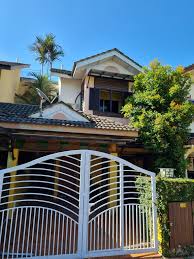 Where a holiday falls on a weekly rest day (friday or sunday as applicable), the following day is substituted as a public holiday and if such following day is also a public holiday. Eudoraplace Puchong Selangor Holiday Home Puchong