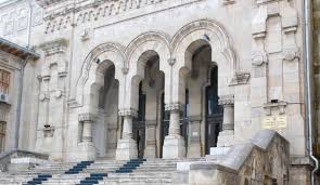 AcuzaÈ›ii De CenzurÄƒ La Universitatea DunÄƒrea De Jos Din GalaÈ›i StudenÈ›ii SusÈ›in CÄƒ Sunt ImpiedicaÈ›i SÄƒ Voteze La Alegerea Rectorului Edupedu Ro
