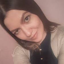 Barbara Spoon's Instagram, Twitter & Facebook