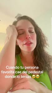 Cuándo Te Tenía En Un Pedestal Y Te Caes