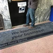 Wicker Park Usps Carrier Annex 82 Reviews Post Offices 1419 W Carroll St Near West Side Chicago Il Phone Number Yelp