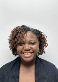 Vivian Weiss's Instagram, Twitter & Facebook