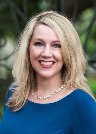 Elizabeth Dorsey's Instagram, Twitter & Facebook