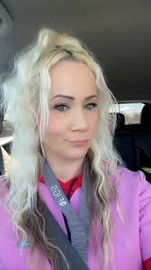 Misty Oglesby's Instagram, Twitter & Facebook