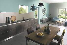 Composée d'une série de blocs fonctionnels et d'un îlot central surmonté d'un évier, elle reprend tous les codes de la tendance indus parfaite dans un loft. 11 Cuisines Lineaires En Longueur Cote Maison