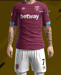 The greatest of all which lies in the centre of his chest is the name of his daughter, emilia. Ultigamerz Pes 2013 Marko Arnautovic West Ham Face Tattoo 2019