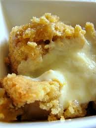 Easy Apple Crumble With Vanilla Custard Sauce Edible Garden Recipe Eat Dessert Delicious Desserts Desserts