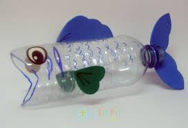Juegos ecológicos con botellas de plástico. 6 Manualidades Con Botellas De Plastico Divertidas Pequeocio