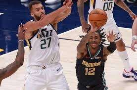 Those are pretty impressive heads for his mantle, but the jazz are in a different class, and they're built. Wjist0albvxejm