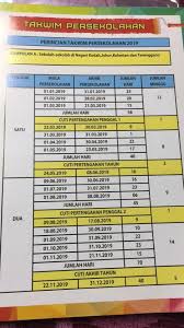 Kalendar serta jadual cuti umum dan negeri ini sekali gus dapat membantu orang ramai merancang tarikh percutian dengan lebih efisen, membuat tempahan tiket penerbangan, memilih tarikh yang sesuai untuk melangsungkan majlis pertunangan atau perkahwinan atau sebagainya pada tahun 2019. Budget Vacation Meeting And Honeymoon Cuti Persekolahan Cuti Umum 2019 Boleh Lah Apply Sesiap Kat Bos Untuk Bercuti Bawa Keluarga Bagi Yang Baru Ingin Berkahwin Boleh Apply Sesiap Cuti Dan Cari Tempat