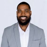 Derrick Crawford's Instagram, Twitter & Facebook