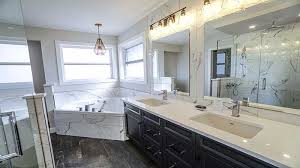 Rivestimento bagno design gold onda effetto marmo venato chiaro. Marmo In Bagno Perche Sceglierlo Vantaggi E Svantaggi