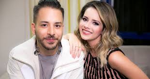 Bebedeira de gusttavo lima, oração com filtros divertidos e choro de sandy e junior estão entre momentos marcantes das transmissões ao. Sandy E Junior Choram Na Tv Com Declaracoes Dos Pais E Recordacoes Da Dupla Veja Purepeople