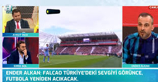 Emre bol, evren turhan, bışar özbey ve eski fifa hakemi deniz ateş bitnel; A Spor Ender Alkan Falcao Turkiye Deki Sevgiyi Gorunce Futbola Yeniden Acikacak Https Www Aspor Com Tr Webtv Canli Yayin Facebook