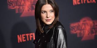 StrangerThings France - Pourquoi la sexualisation de Millie Brown et Finn  Wolfhard pose-t-elle problème ?