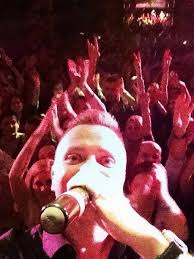 Jun 19, 2021 · gönczi gábor és a smile rock circus zenekarok fokozzák majd a hangulatot, egészen a késő esti retro diszkóig. Gonczi Gabor Ez Eletem Legboldogabb Idoszaka Egy Eve Lett Csaladom Page 3 Femcafe