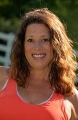 Deanna Brink's Instagram, Twitter & Facebook