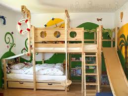 But Instead Of Bottom Bed Have A Couch N Table Kinder Bett Kinder Zimmer Kinderbett