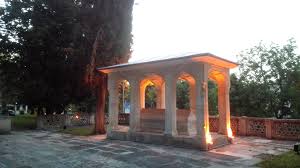 Muhyiddin baba türbesi mezarı da buradadır. Suleyman Celebi Alim Vikipedi