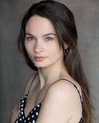 Laura Zacher's Instagram, Twitter & Facebook