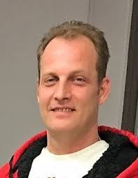 Eric Richard's Instagram, Twitter & Facebook