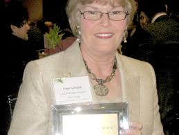 Ellen Gordon named Mass Aging's Volunteer of the Year for work with JRCL