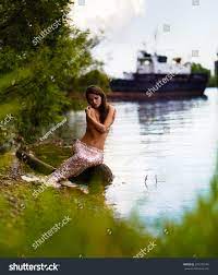 Beautiful Naked Sexual Mermaid On River Stock Photo 247373149 | Shutterstock