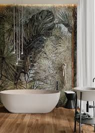 Immagine di un bagno di servizio chic con pareti multicolore, lavabo sottopiano, top grigio e top in marmo. Scegliere La Carta Da Parati 3 Segreti Per Cercare Il Giusto Abbinamento