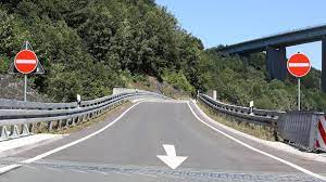 _ länger ich über sein verhalten nachdenke, _ wütender. Geisterfahrer Auf Der Autobahn Was Sie Tun Sollten