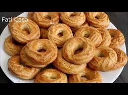Biscuits Secs A L Anis Et Au Fenouil بسكويت حبة حلاوة أو اليانسون والنافع أو الشمر Yout Recettes De Cuisine Recette Gateau Sec Recette Patisserie Orientale
