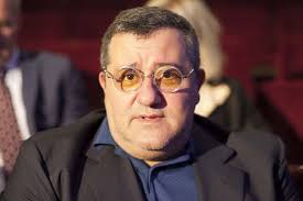 Mino raiola es uno de los agentes más poderosos y controvertidos del mundo del fútbol. Mino Raiola Hints Man Utd Got It Wrong With Erling Haaland Transfer Choice Mirror Online