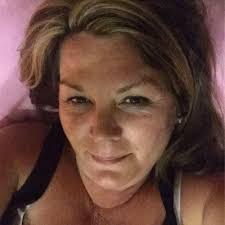 Vicky Bowers (@VickyBo63455170)