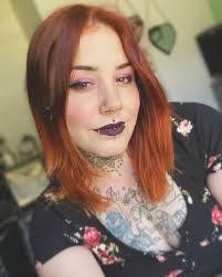 Ashley Rapp's Instagram, Twitter & Facebook