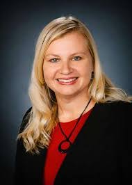 Jeri Schultz's Instagram, Twitter & Facebook