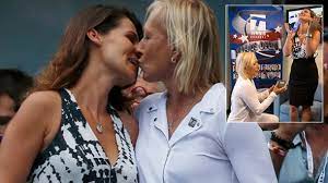 Listen to navratilova | explore the largest community of artists, bands, podcasters and creators of music & audio. Martina Navratilova Hat Julia Lemigova Geheiratet