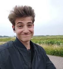 This post is hard for me to write… As an online coach, people think that I  have it all together I had to go through EXTREME adversity in order to  become the